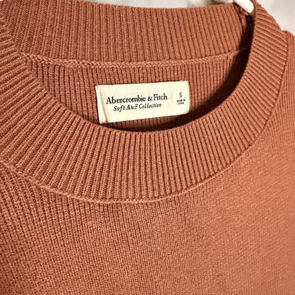 Abercrombie Fitch Soft A F Collection Crew Neck Knit Sweater Terracotta Size S - Picture 3 of 6